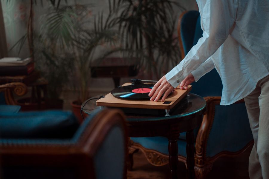 Vinyl record player in a cozy setting